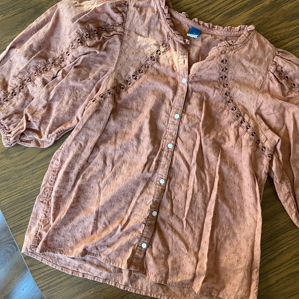 Old Navy Terracotta colored Puff Sleeve Ruffled Blouse